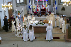 1. Heilige Kommunion in St. Crescentius (Foto: Karl-Franz Thiede)